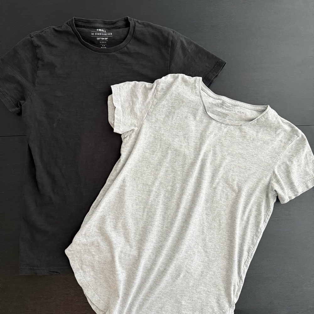 2 Cotton-On Plain t-shirt black / light grey (size: small)